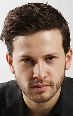 Фотография актёра – Франц Динда (Franz Dinda)