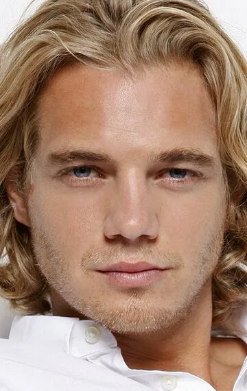 Фотография актёра – Тейлор Хэндли (Taylor Handley)