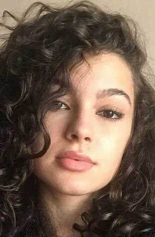 Фотография актёра – Су Бурджу Джошкун (Su Burcu Coşkun)