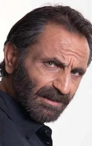 Фотография актёра – Гюркан Уйгун (Gürkan Uygun)