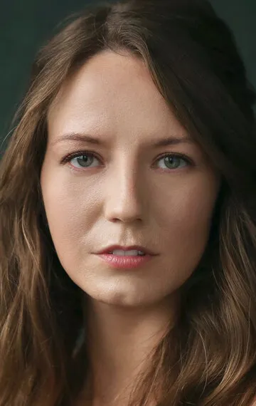 Фотография актёра – Мхаири Кэлви (Mhairi Calvey)