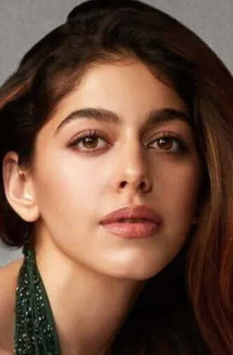 Фотография актёра – Алая Ф (Alaya F)