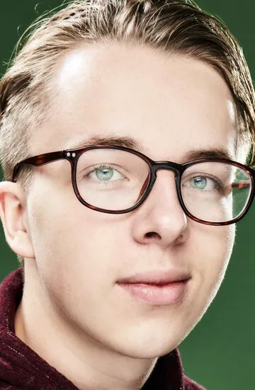 Фотография актёра – Эд Оксенбульд (Ed Oxenbould)