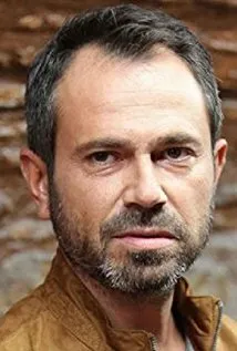 Фотография актёра – Олгун Шимшек (Olgun Simsek)