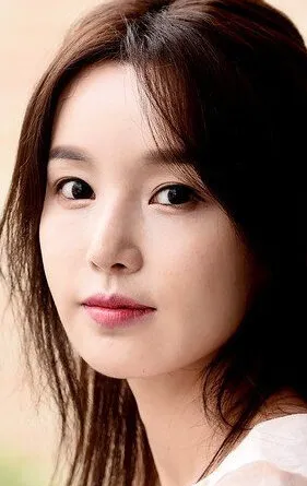 Фотография актёра – Нам Гю-ри (Nam Gyoo-ri)