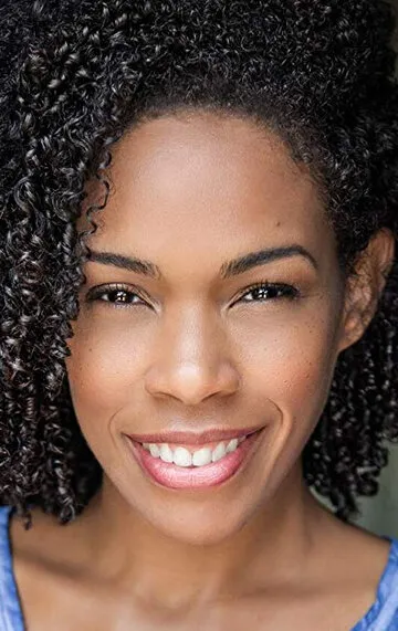 Фотография актёра – Анджела Льюис (Angela Lewis)