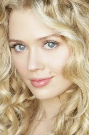 Фотография актёра – Брук Ньютон (Brooke Newton)