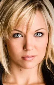 Фотография актёра – Эмили Уллеруп (Emilie Ullerup)