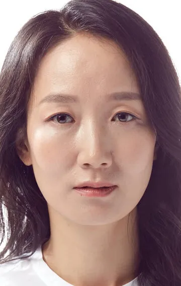 Фотография актёра – Ли Чхэ-гён (Lee Chae-gyeong )