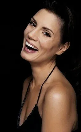 Фотография актёра – Айча Варлыер (Ayça Varlier)