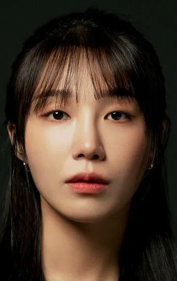 Фотография актёра – Чон Ын-джи (Jeong Eun-ji)