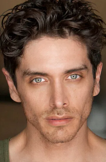 Фотография актёра – Джошуа Китон (Josh Keaton)