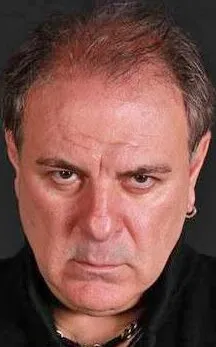 Фотография актёра – Бурак Серген (Burak Sergen)