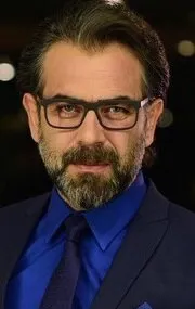 Фотография актёра – Юрдаэр Окур (Yurdaer Okur)