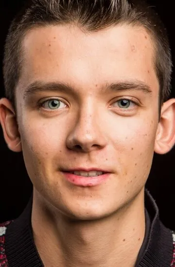 Фотография актёра – Эйса Баттерфилд (Asa Butterfield)
