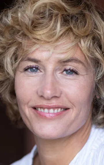 Фотография актёра – Сесиль де Франс (Cécile de France)