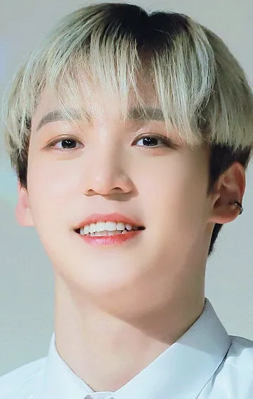 Фотография актёра – Чон Юн-хо (Jeong Yoon-ho)