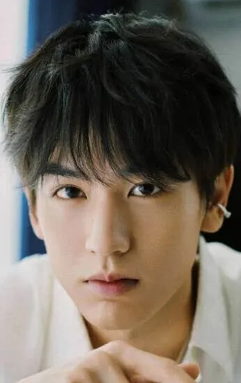 Фотография актёра – Чжан Линхэ (Zhang Linghe)