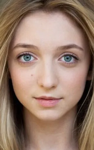 Фотография актёра – Хана Хэйес (Hana Hayes)