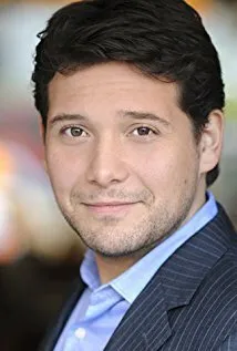 Фотография актёра – Шон Элиас-Рейес (Sean Kenin)