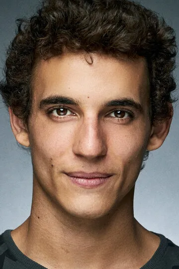 Фотография актёра – Мигель Эрран (Miguel Herrán)