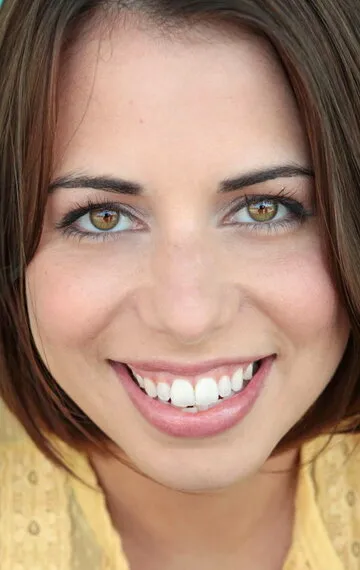 Фотография актёра – Лора Бэйли (Laura Bailey)