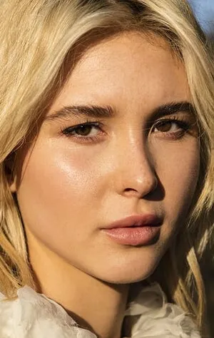 Фотография актёра – Изабель Мэй (Isabel May)