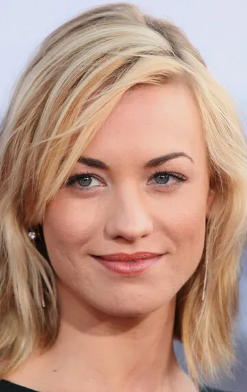 Фотография актёра – Ивонн Страховски (Yvonne Strahovski)
