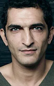 Фотография актёра – Амр Вакед (Amr Waked)