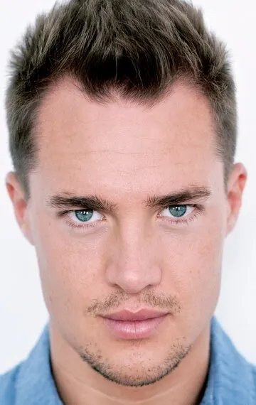 Фотография актёра – Александр Дреймон (Alexander Dreymon)