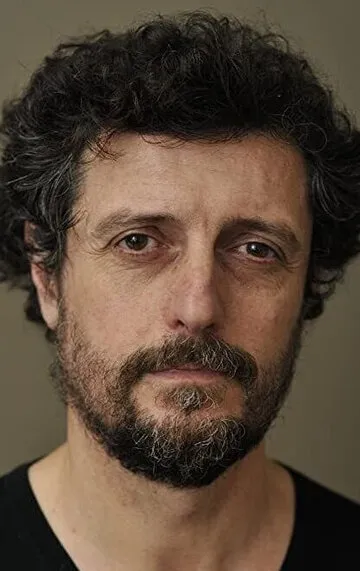 Фотография актёра – Адриану Карвалью (Adriano Carvalho)