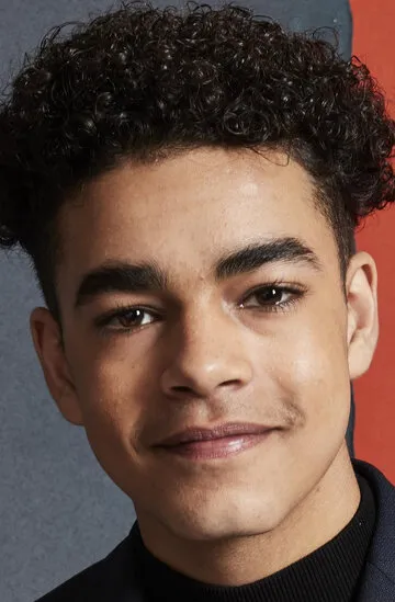 Фотография актёра – Амир Уилсон (Amir Wilson)