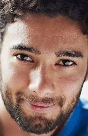 Фотография актёра – Араш Маранди (Arash Marandi)