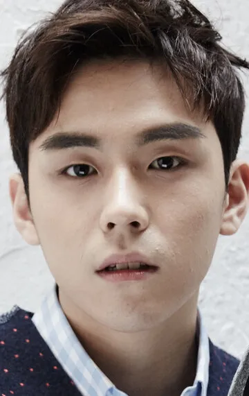 Фотография актёра – Ким До-хун (Kim Do-hoon)