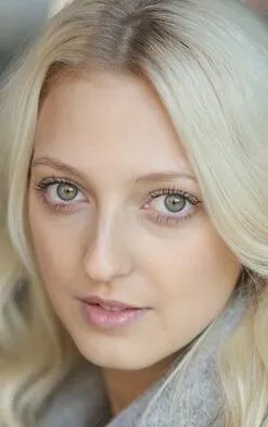 Фотография актёра – Джорджия Хёрст (Georgia Hirst)