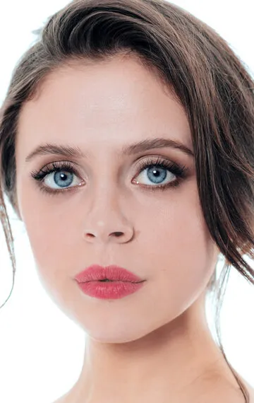 Фотография актёра – Бел Паули (Bel Powley)