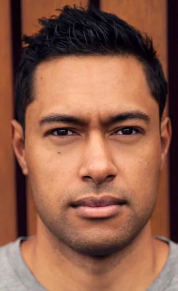 Фотография актёра – Ули Латукефу (Uli Latukefu)