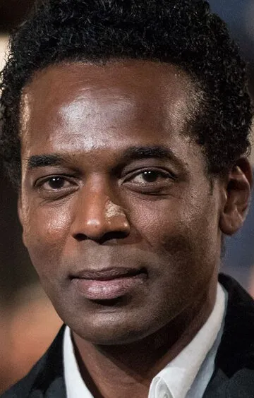 Фотография актёра – Уильям Надилам (William Nadylam)