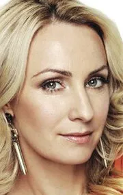 Фотография актёра – Лиза МакКьюн (Lisa McCune)