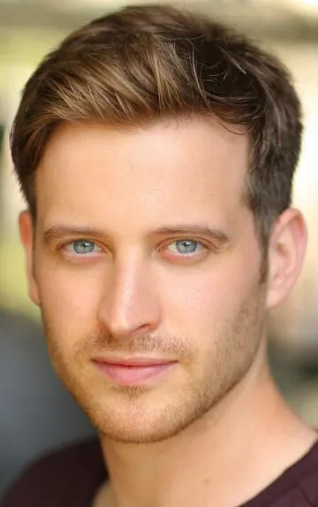 Фотография актёра – Николас Ральф (Nicholas Ralph)