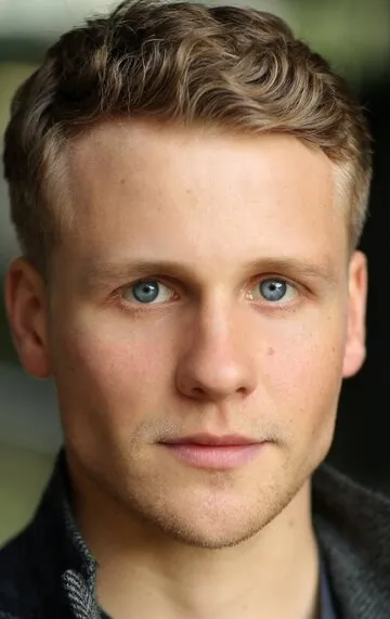 Фотография актёра – Джош Дилан (Josh Dylan)