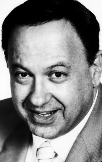 Фотография актёра – Аллен Гарфилд (Allen Garfield)