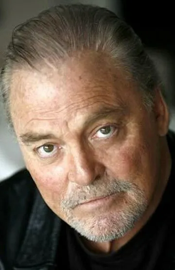 Фотография актёра – Стейси Кич (Stacy Keach)