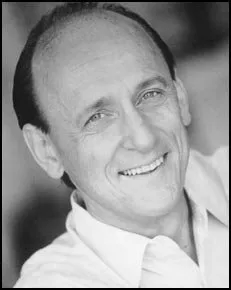 Фотография актёра – Рэй Бирк (Raye Birk)