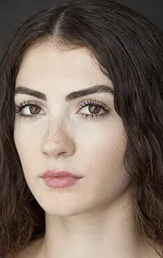 Фотография актёра – Бурджу Озберк (Burcu Özberk)