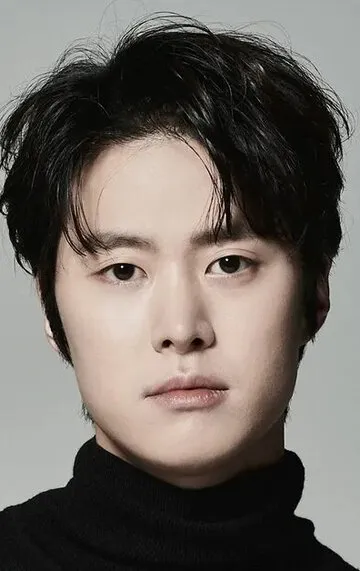 Фотография актёра – Кон Мён (Kong Myeong)