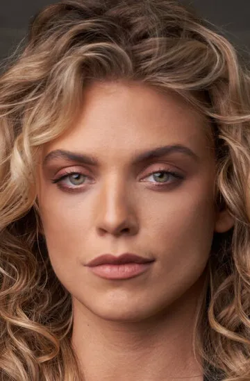 Фотография актёра – АннаЛинн МакКорд (AnnaLynne McCord)