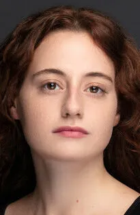 Фотография актёра – Назлы Булум (Nazli Bulum)