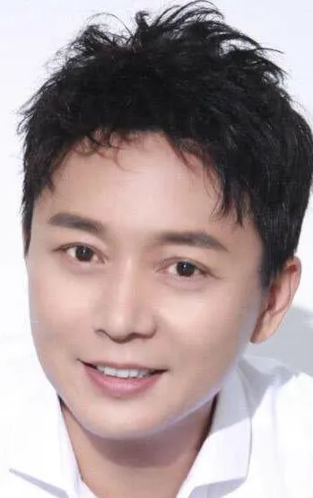 Фотография актёра – Лю Ицзюнь (Liu Yijun)