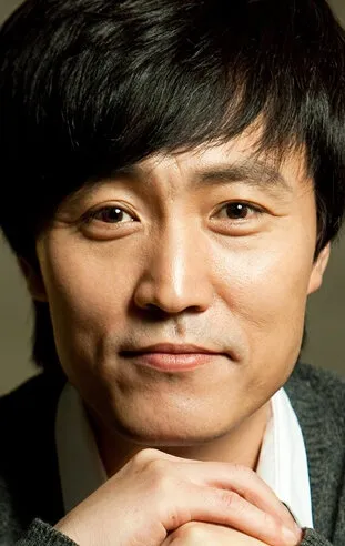 Фотография актёра – Ом Хё-соп (Eom Hyo-seop)